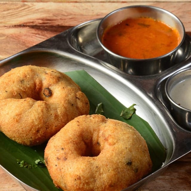 Thodasa Pyaaz.