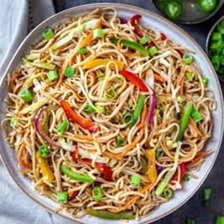 Vegetable Hakka Noodles