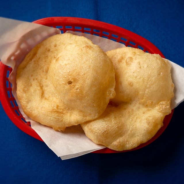 Bhatura (1 Ea).