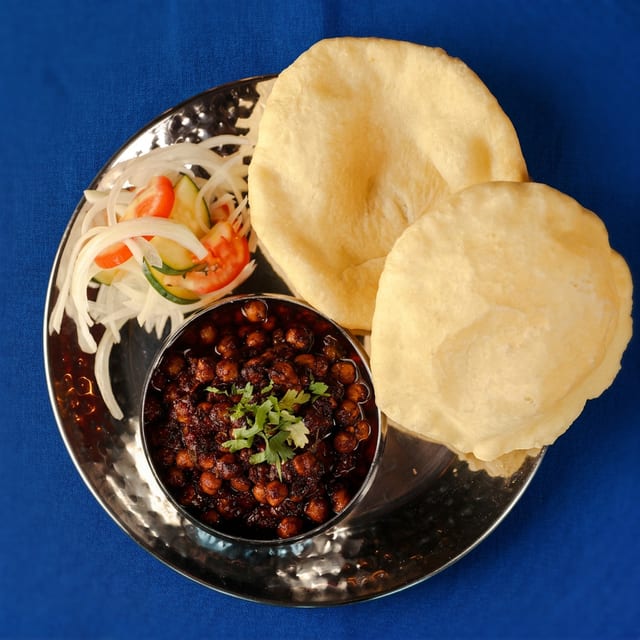 Peshwari Chole Bhatura.