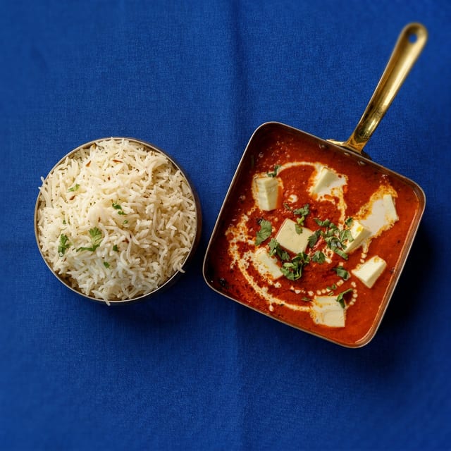 Paneer Pepper Butter Masala.
